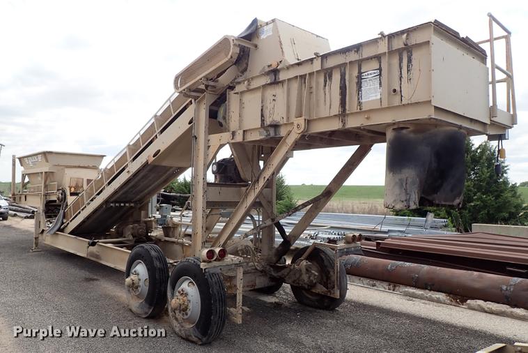 image for item DF1162 2000 Kolberg 52 pug mill with conveyor