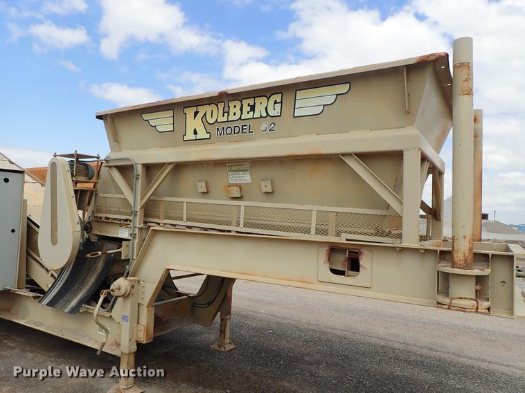 image for item DF1162 2000 Kolberg 52 pug mill with conveyor
