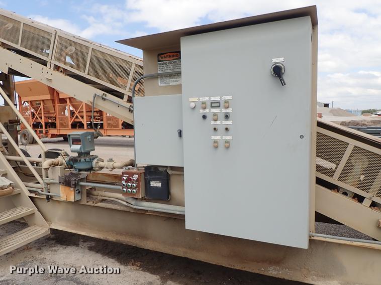 image for item DF1162 2000 Kolberg 52 pug mill with conveyor