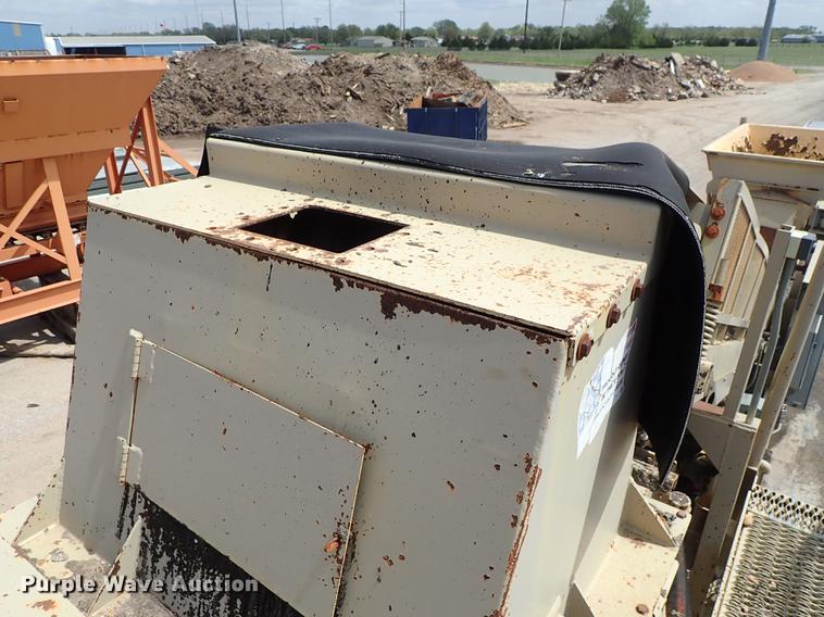 image for item DF1162 2000 Kolberg 52 pug mill with conveyor