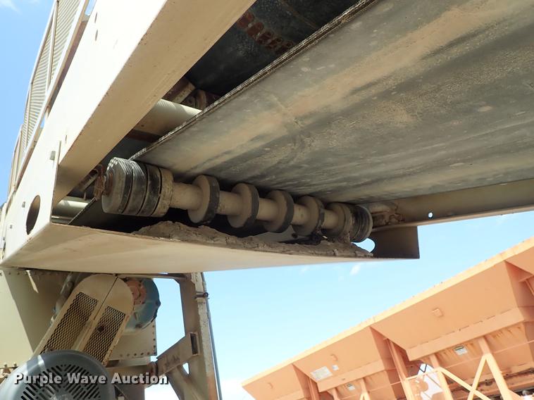 image for item DF1162 2000 Kolberg 52 pug mill with conveyor