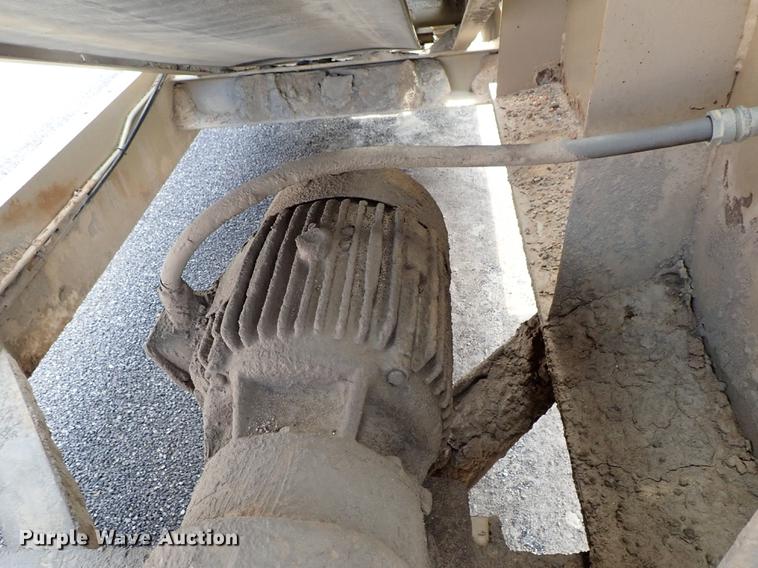 image for item DF1162 2000 Kolberg 52 pug mill with conveyor