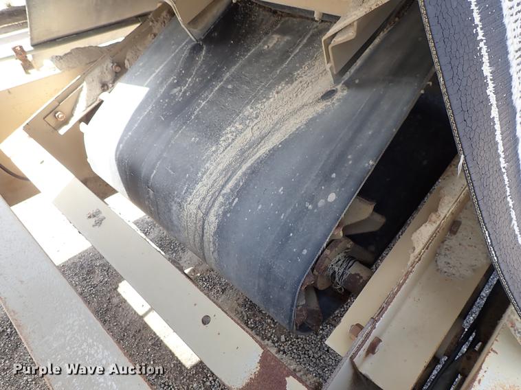 image for item DF1162 2000 Kolberg 52 pug mill with conveyor