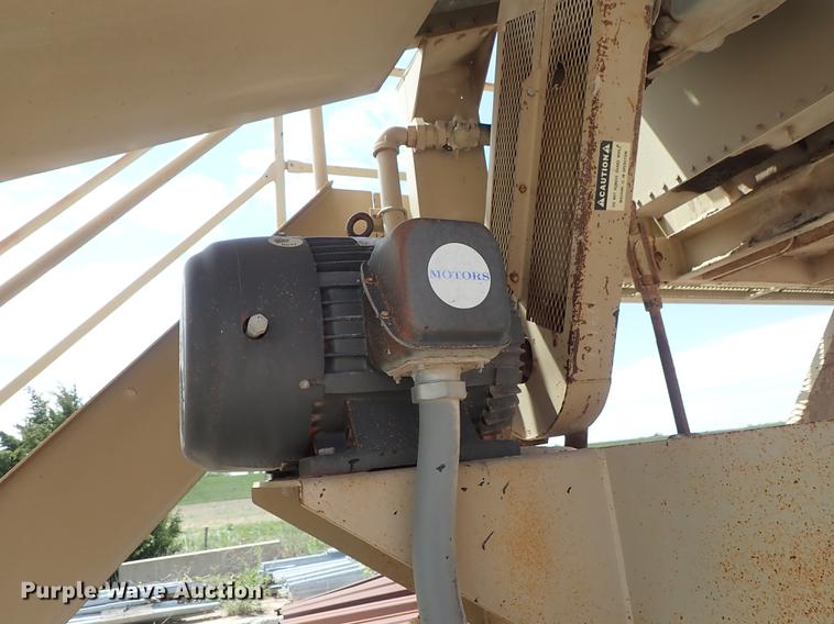 image for item DF1162 2000 Kolberg 52 pug mill with conveyor