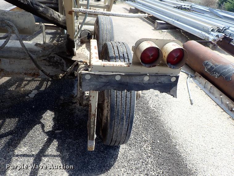 image for item DF1162 2000 Kolberg 52 pug mill with conveyor