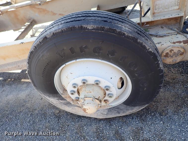 image for item DF1162 2000 Kolberg 52 pug mill with conveyor