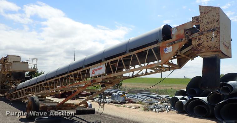 image for item DF1162 2000 Kolberg 52 pug mill with conveyor