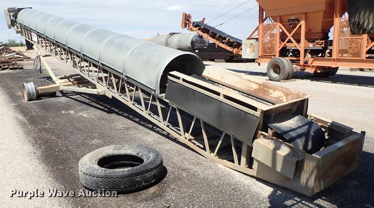 image for item DF1162 2000 Kolberg 52 pug mill with conveyor