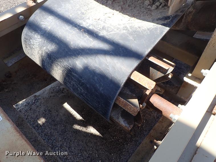 image for item DF1162 2000 Kolberg 52 pug mill with conveyor