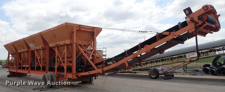 image for item DF1163 1998 Kolberg 924-8 4 bin feeding system