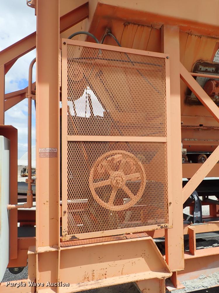 image for item DF1163 1998 Kolberg 924-8 4 bin feeding system