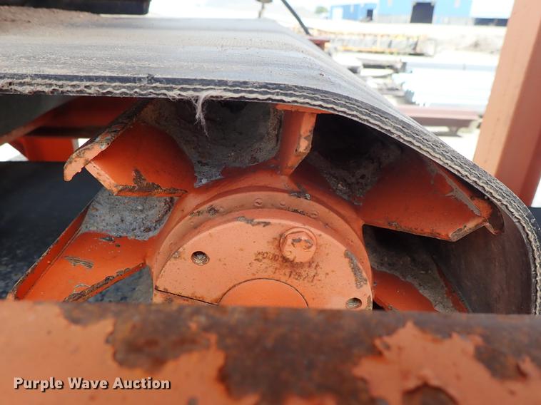 image for item DF1163 1998 Kolberg 924-8 4 bin feeding system