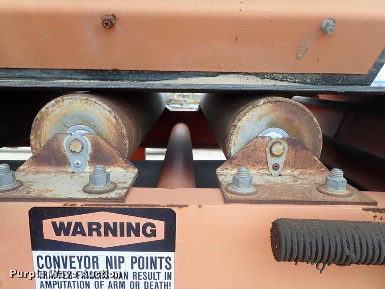 image for item DF1163 1998 Kolberg 924-8 4 bin feeding system