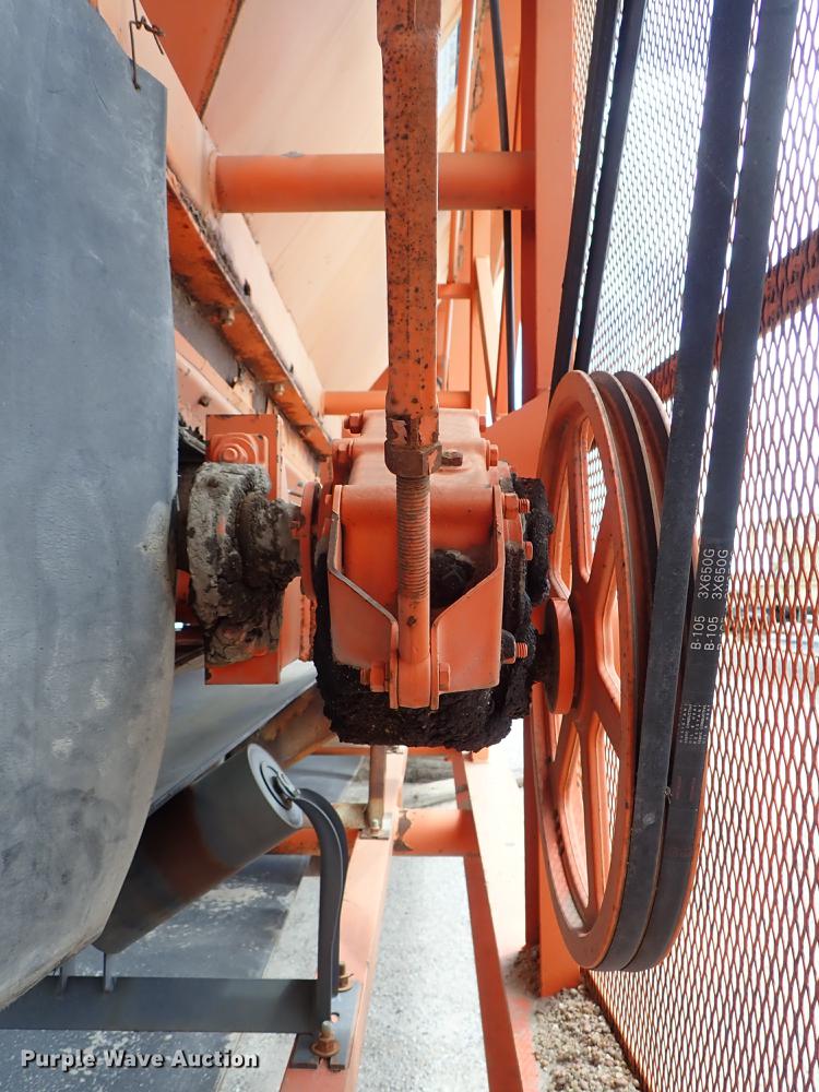 image for item DF1163 1998 Kolberg 924-8 4 bin feeding system