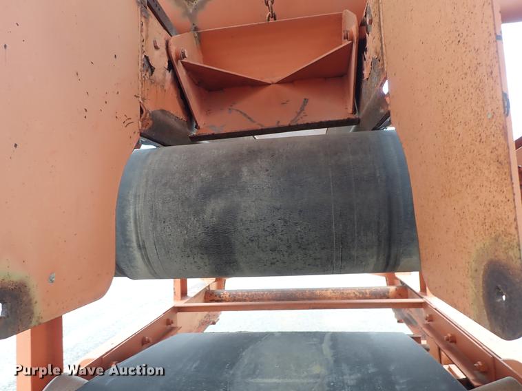 image for item DF1163 1998 Kolberg 924-8 4 bin feeding system