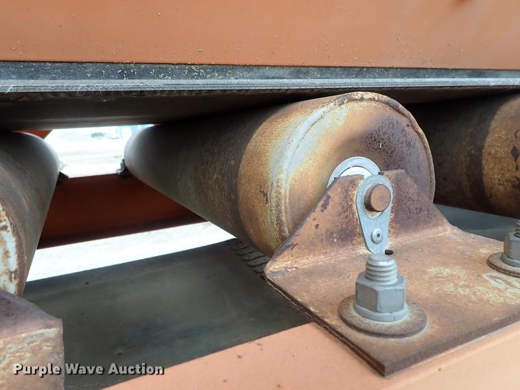 image for item DF1163 1998 Kolberg 924-8 4 bin feeding system