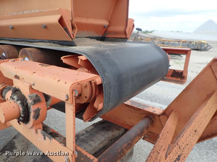 image for item DF1163 1998 Kolberg 924-8 4 bin feeding system