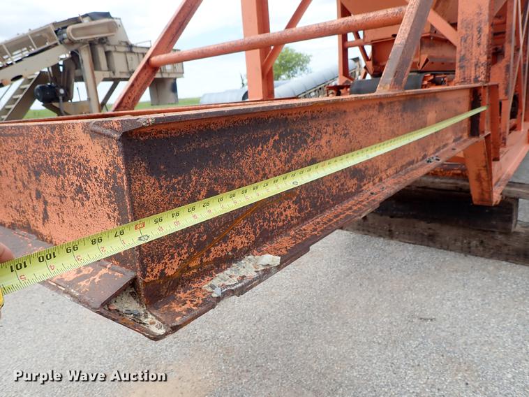 image for item DF1163 1998 Kolberg 924-8 4 bin feeding system