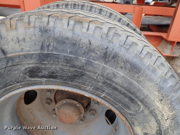 image for item DF1163 1998 Kolberg 924-8 4 bin feeding system