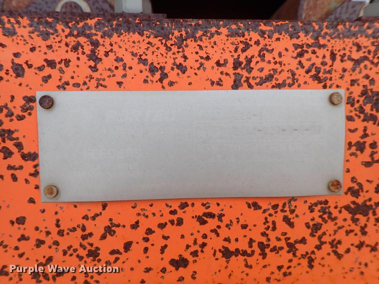 image for item DF1163 1998 Kolberg 924-8 4 bin feeding system