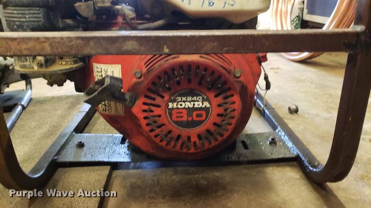 image for item DF3475 (4) water pumps