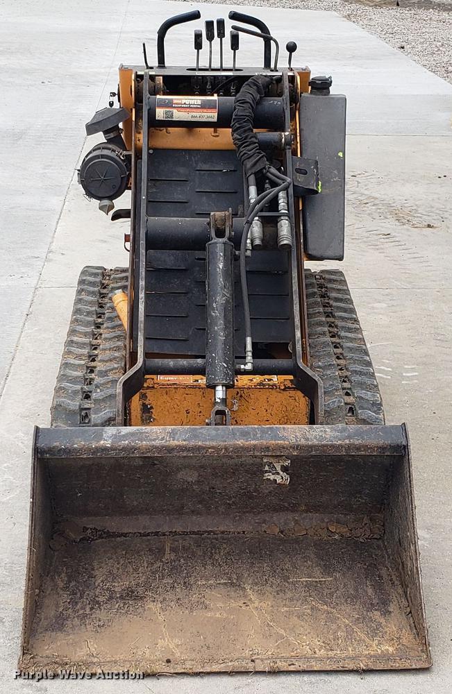 image for item DF3478 Boxer 320 compact utility loader