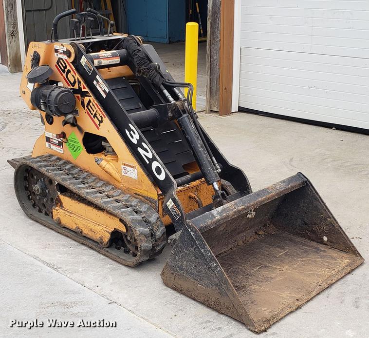 image for item DF3478 Boxer 320 compact utility loader