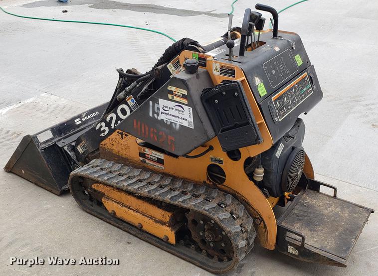 image for item DF3478 Boxer 320 compact utility loader