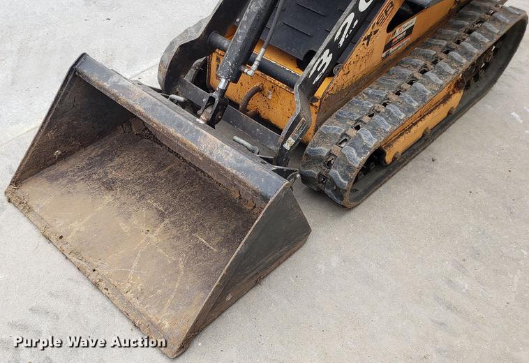 image for item DF3478 Boxer 320 compact utility loader