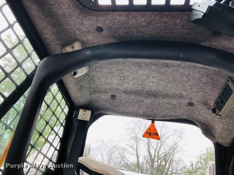 image for item DF6586 2006 Bobcat A300 skid steer