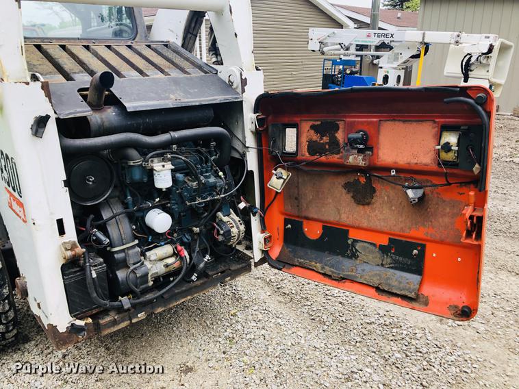 image for item DF6586 2006 Bobcat A300 skid steer