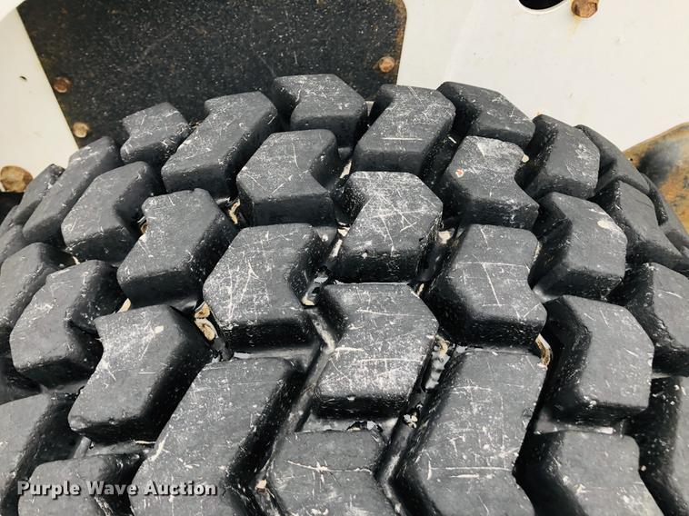 image for item DF6586 2006 Bobcat A300 skid steer