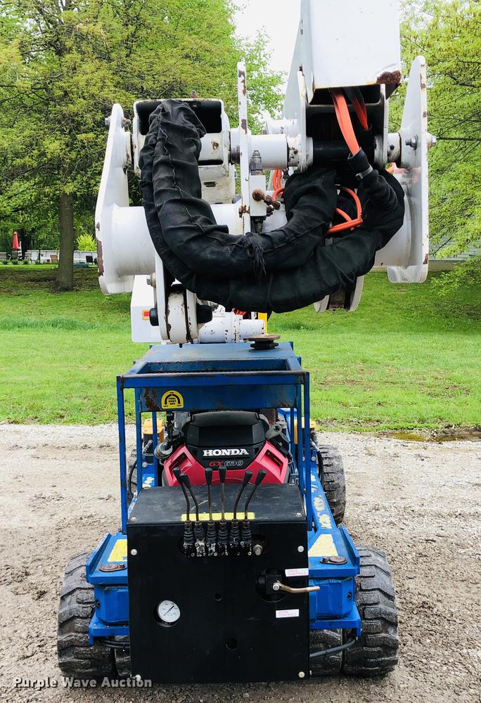 image for item DF6587 2007 Skylift Mini-Arb 39 boom lift