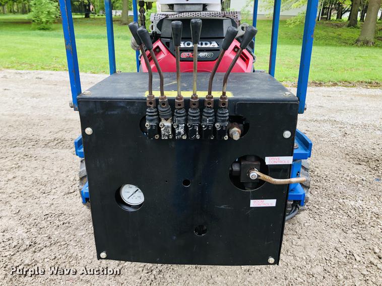 image for item DF6587 2007 Skylift Mini-Arb 39 boom lift