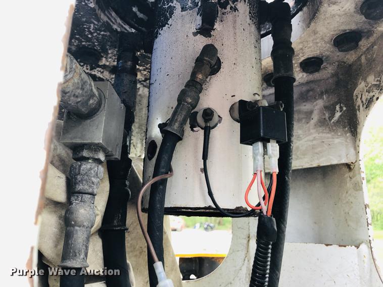 image for item DF6587 2007 Skylift Mini-Arb 39 boom lift