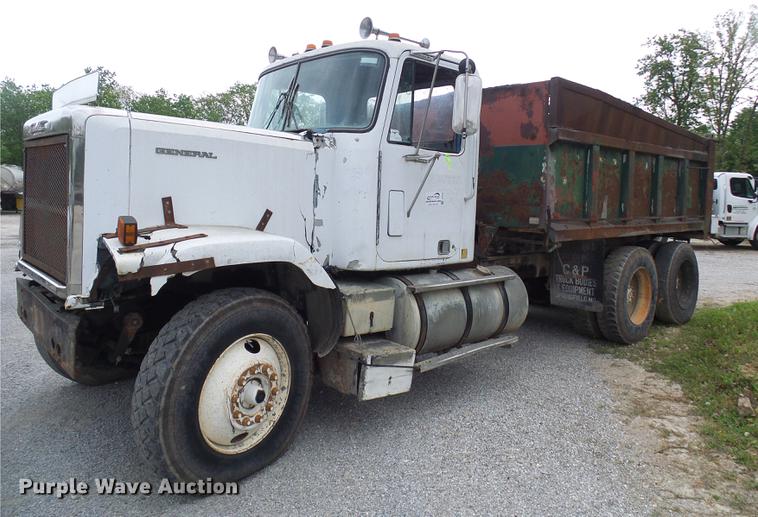 image for item DF7236 1985 GMC General dump truck