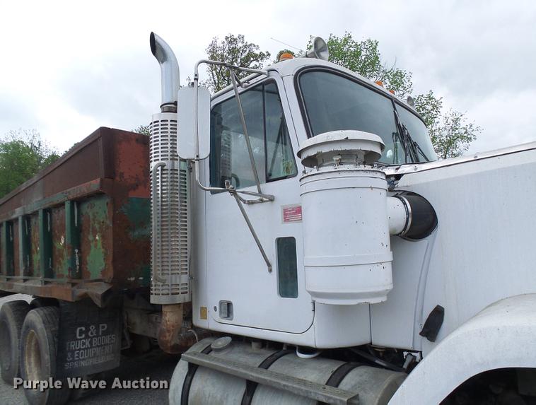 image for item DF7236 1985 GMC General dump truck