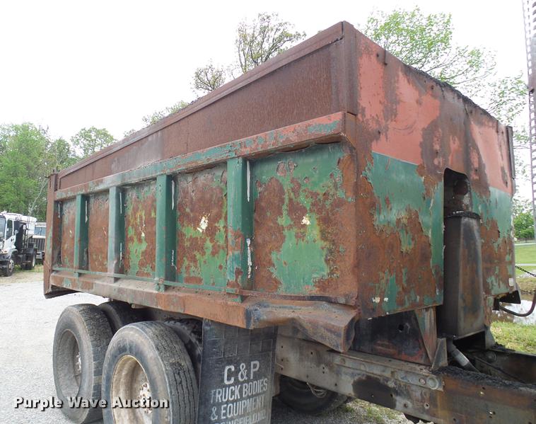 image for item DF7236 1985 GMC General dump truck