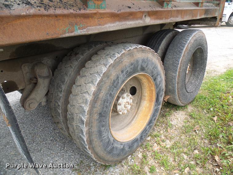 image for item DF7236 1985 GMC General dump truck