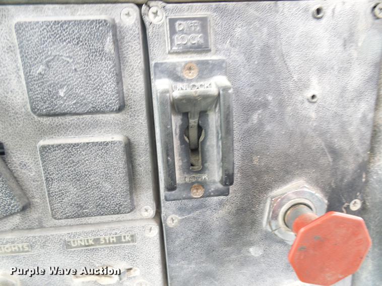 image for item DF7236 1985 GMC General dump truck