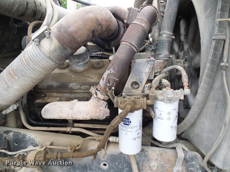 image for item DF7236 1985 GMC General dump truck