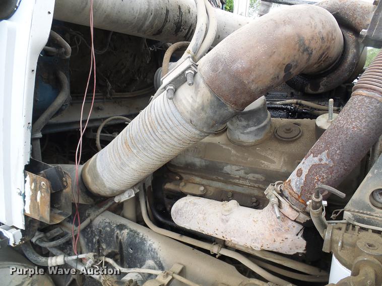 image for item DF7236 1985 GMC General dump truck