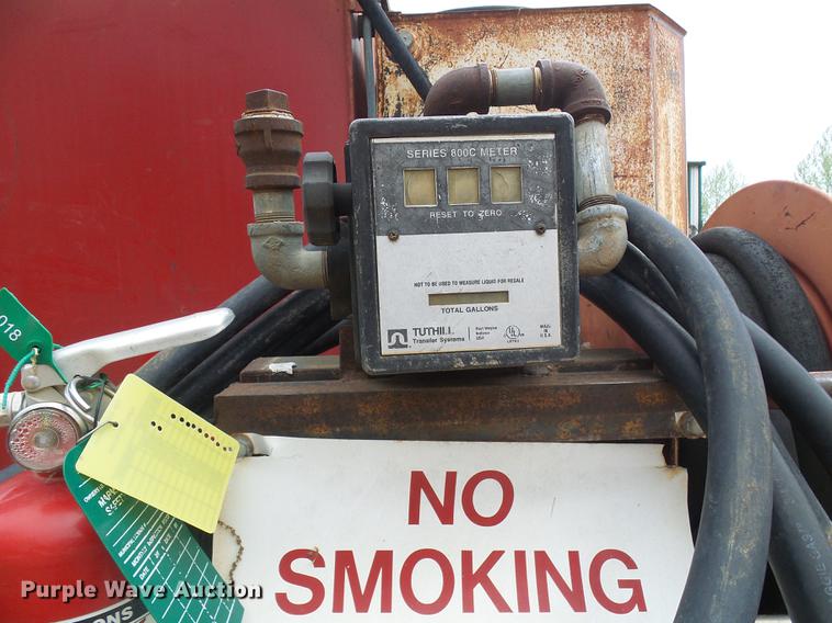 image for item DF7264 1988 International 1754 tank truck