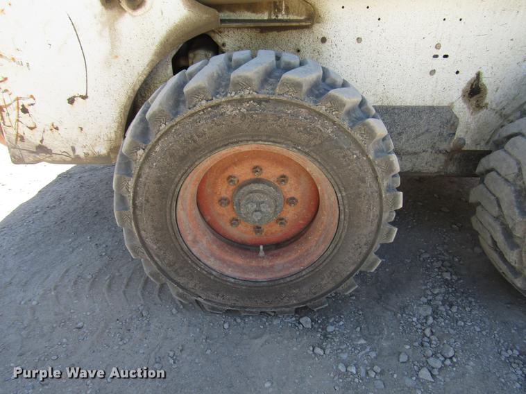 image for item DF7964 1998 Bobcat 863 skid steer