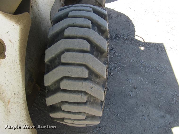 image for item DF7964 1998 Bobcat 863 skid steer