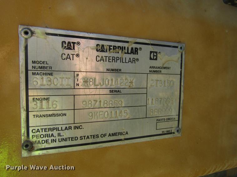 image for item DF7966 1996 Caterpillar 613C Series II water wagon