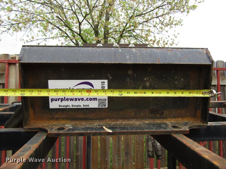 image for item DF8018 Construction Tools RX2 breaker