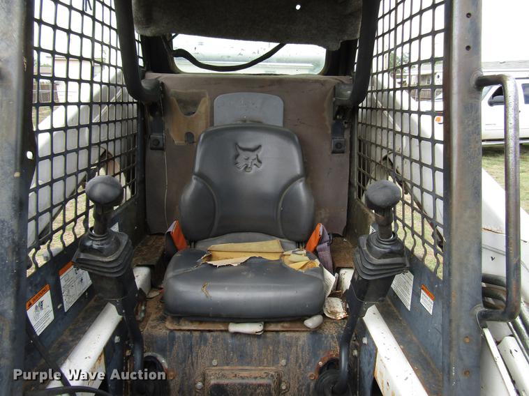 image for item DF8041 2006 Bobcat S175 skid steer