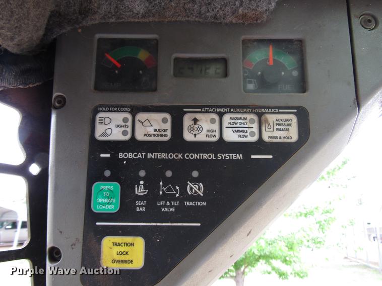 image for item DF8041 2006 Bobcat S175 skid steer