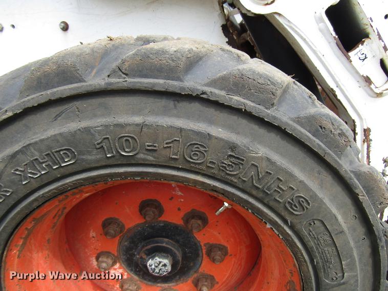 image for item DF8041 2006 Bobcat S175 skid steer